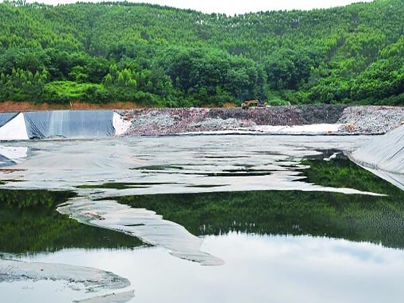 機(jī)織土工布在加固、防沖蝕等高韌性途中的應(yīng)用研究